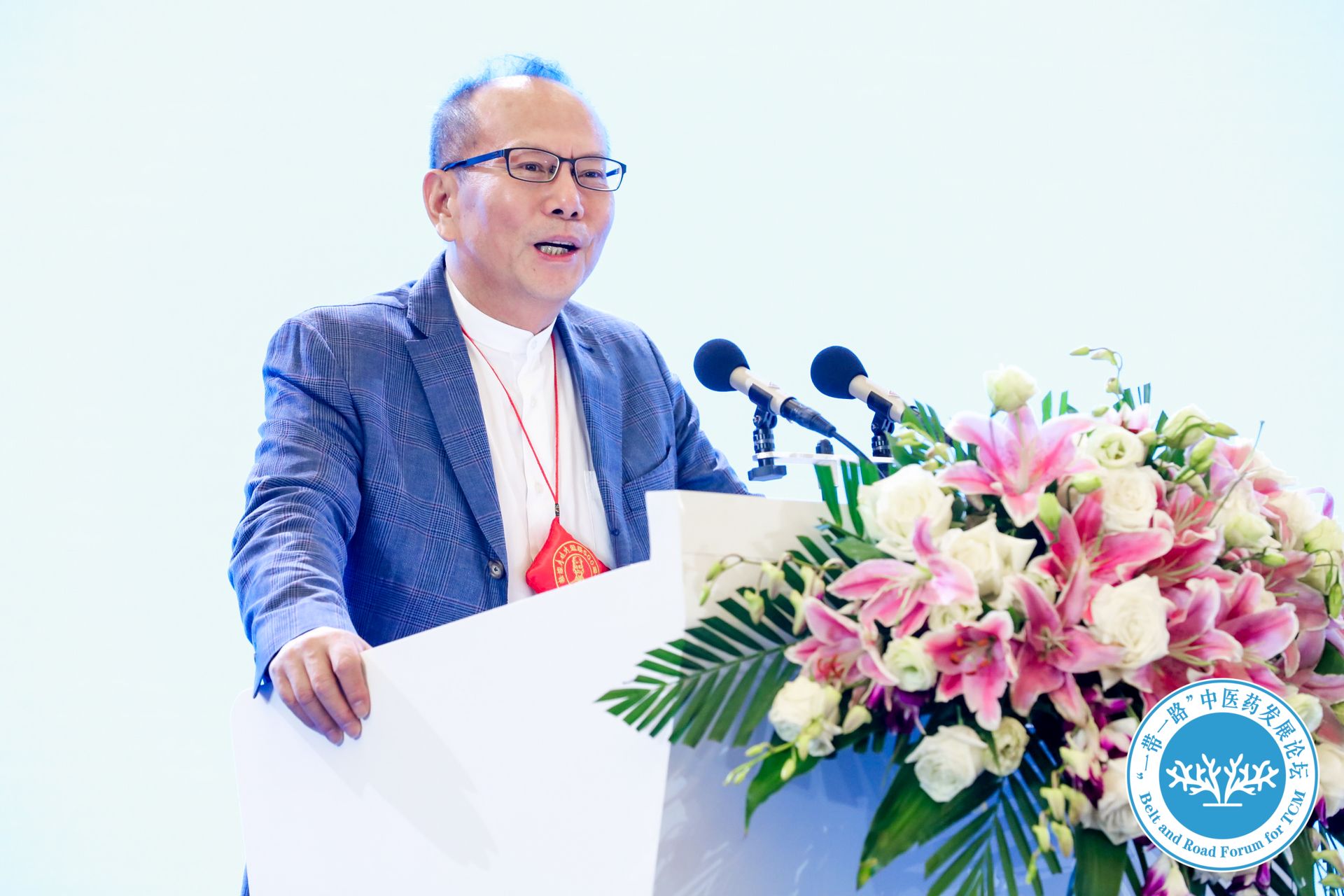 多國政要嘉賓蒞臨2017歐亞經(jīng)濟論壇 見證紀念李時珍誕辰500周年 “一帶一路”啟動儀式